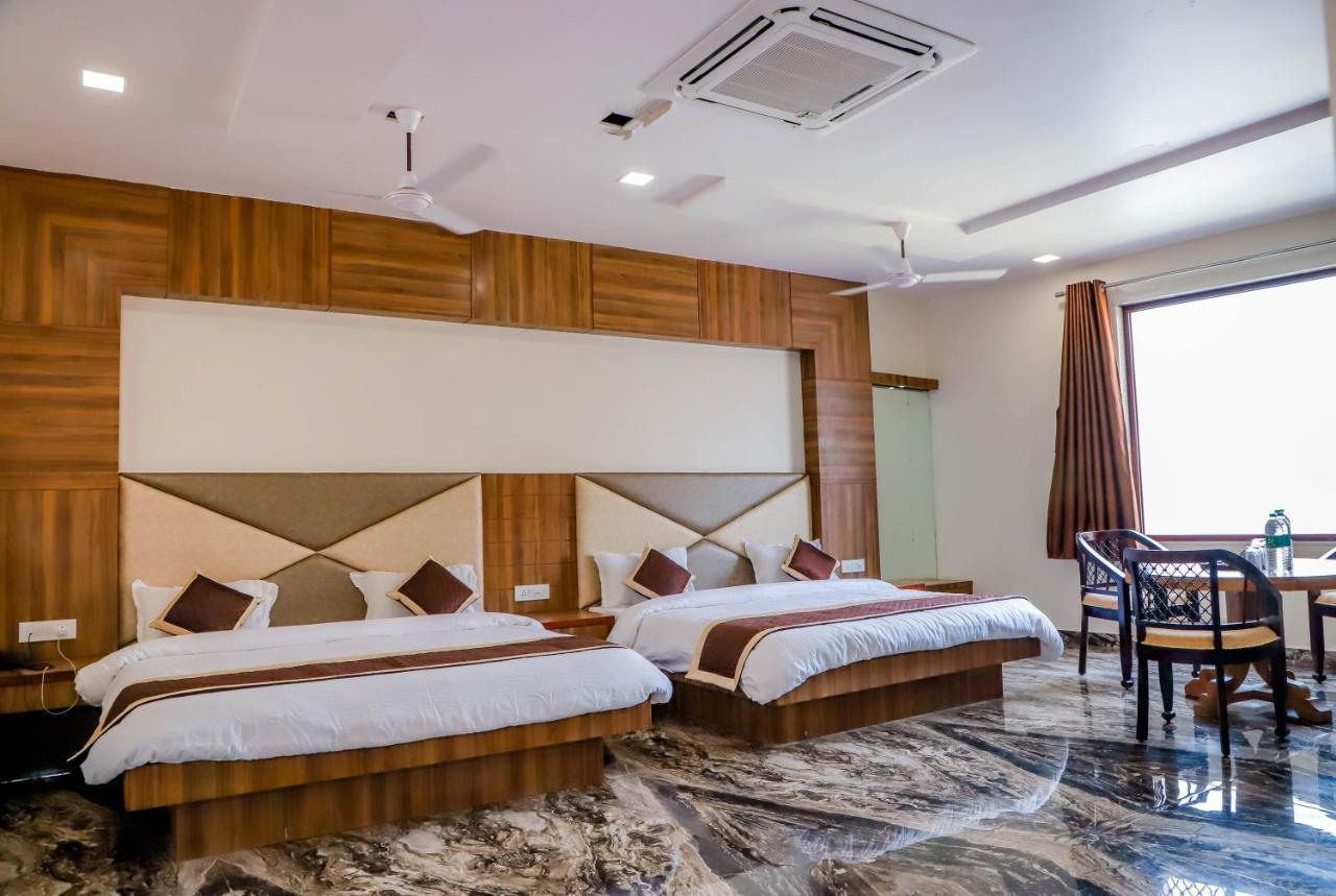 Komal Inn Pushkar Bagian luar foto
